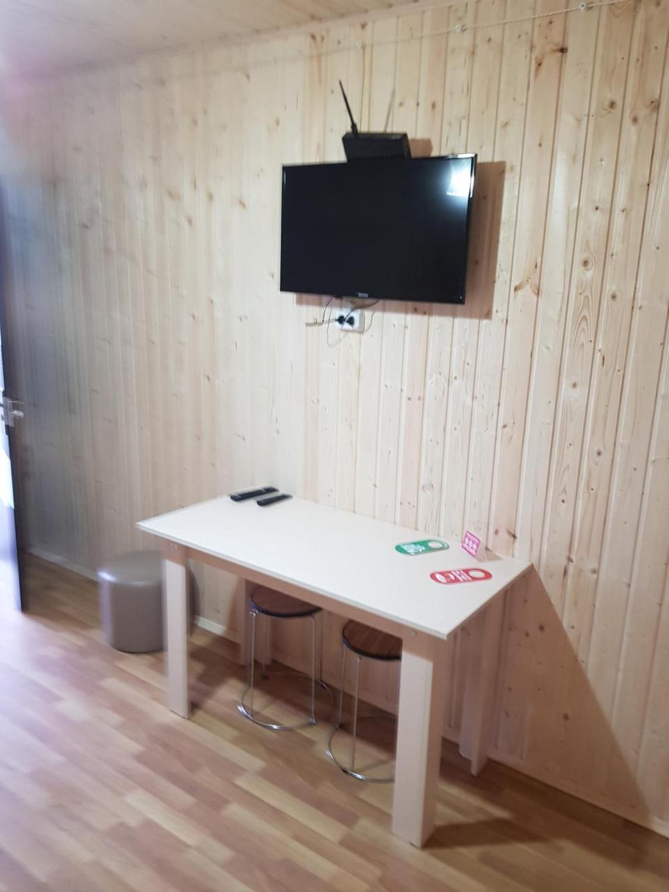 Park Hotel Кутаиси Екстериор снимка