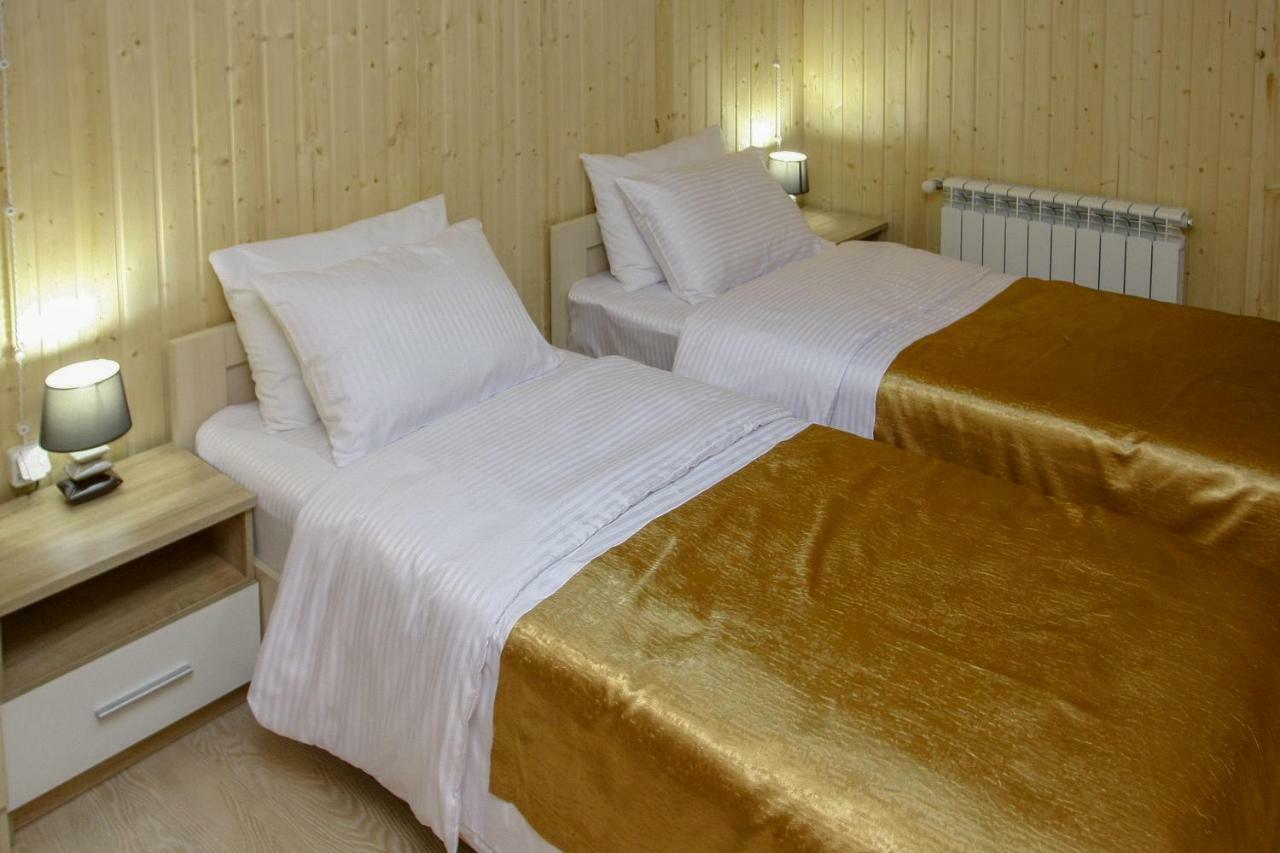 Park Hotel Кутаиси Екстериор снимка