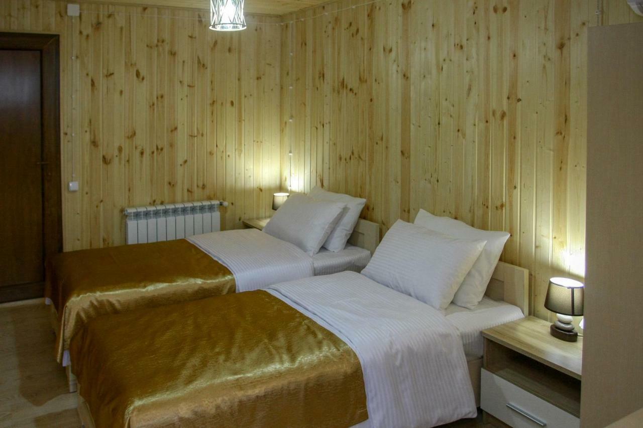 Park Hotel Кутаиси Екстериор снимка