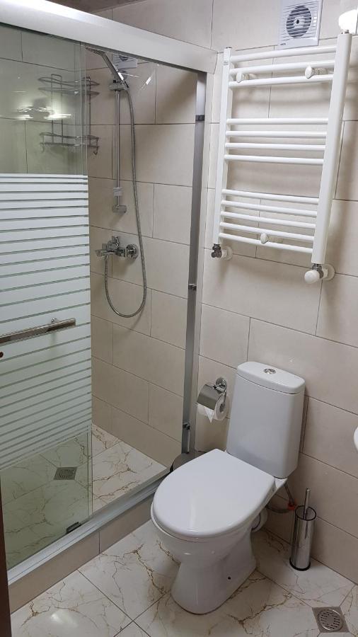 Park Hotel Кутаиси Екстериор снимка