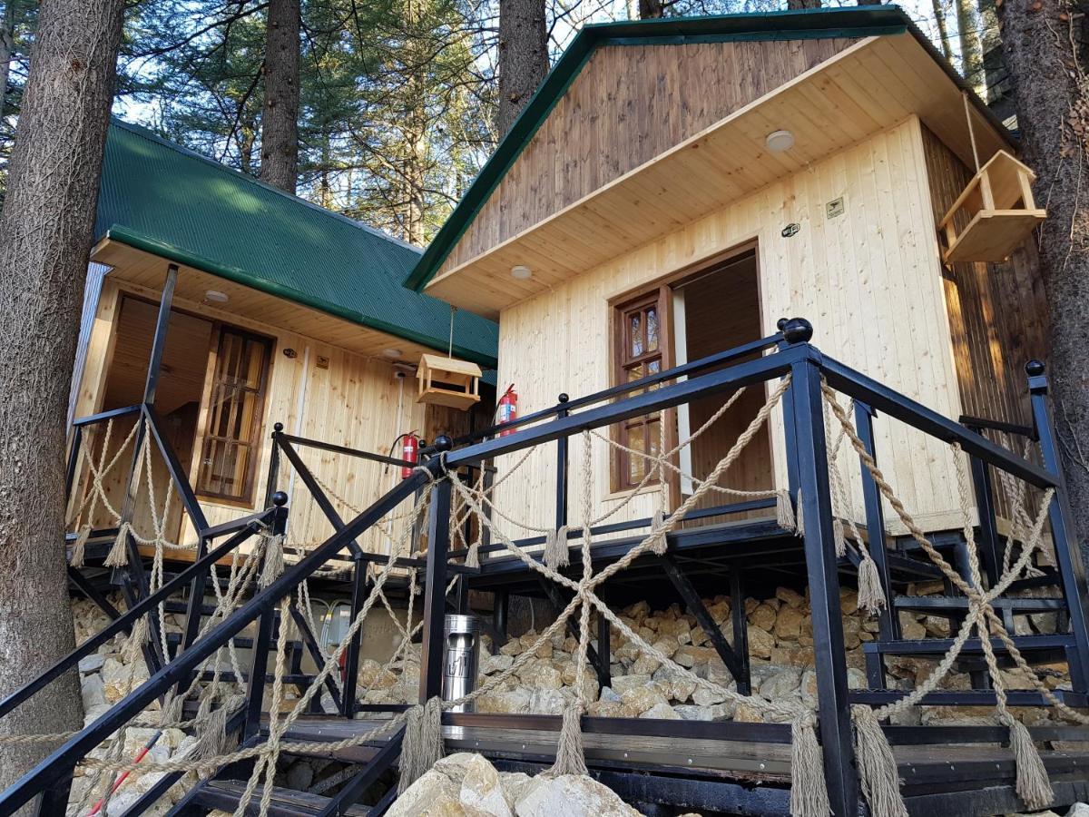 Park Hotel Кутаиси Екстериор снимка