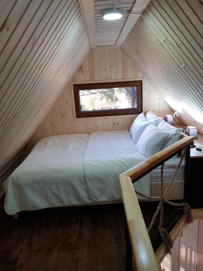 Park Hotel Кутаиси Екстериор снимка