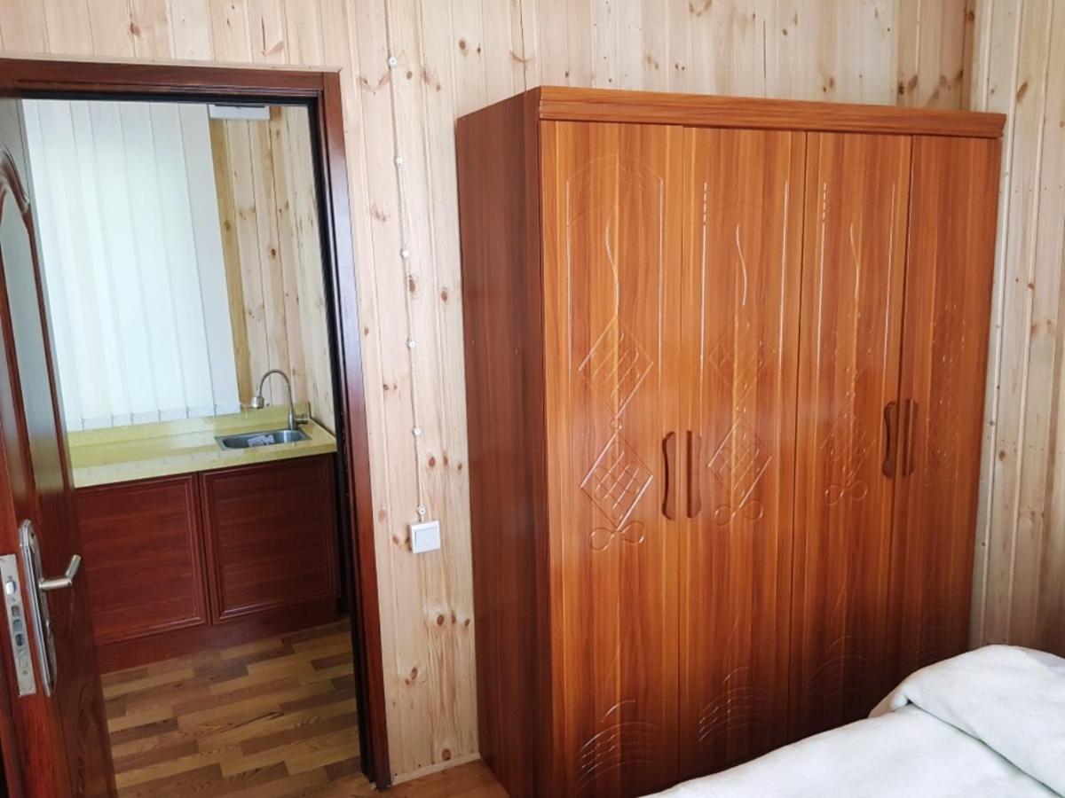 Park Hotel Кутаиси Екстериор снимка